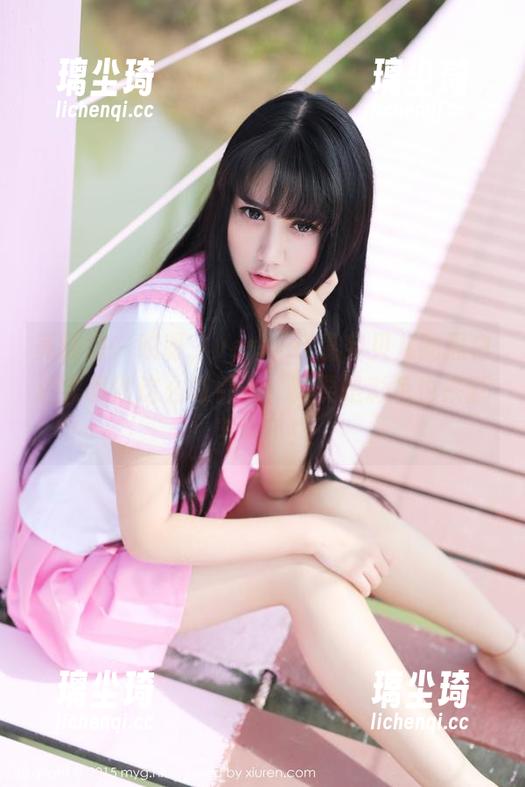 美媛馆 - 哎呀，vetiver嘉宝贝儿的黑白选集竟然这么吸引人，真要是彩色也来就没完了！
