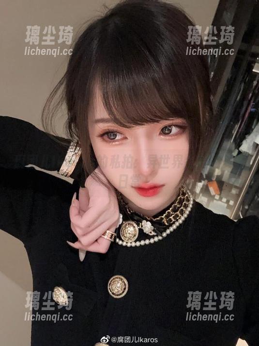 腐团儿Ikaros 腐团儿Ikaros的私拍:异世界生活的美丽日常