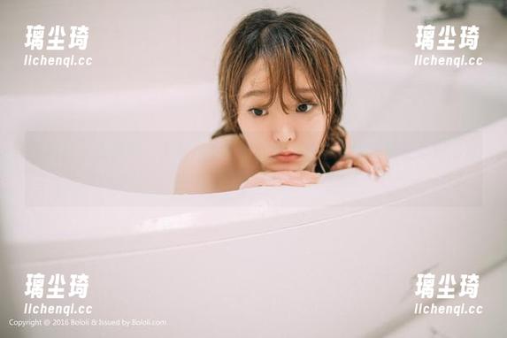 菠萝社-王语纯 菠萝社 - 王语纯:无圣光的纯白美图,我差点以为她在冰箱里生活!