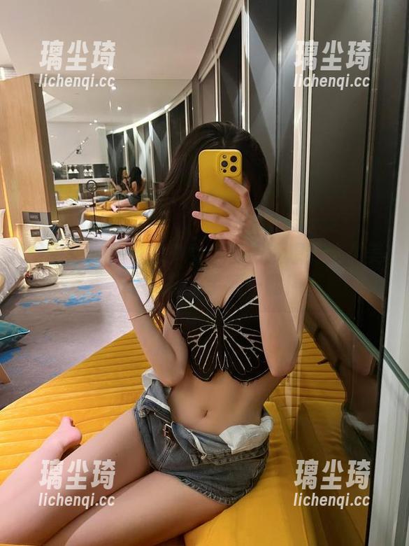 葛征 微密圈 - 葛征的少女:资源没想到这么美,让人想上手翻一翻!