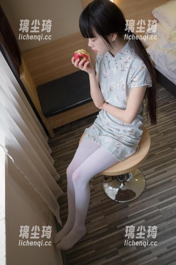 西尔酱 西尔酱春季校服套图:学生也可以很时髦呀!