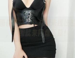每一张图都是挑战！过期米线线的校服照，有胆就来网盘下载！
