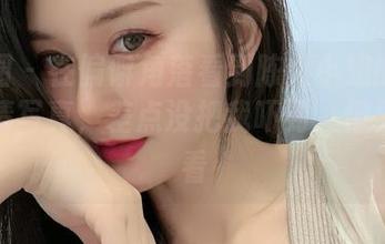 微密圈 – 在偏僻角落看到陈大小姐的万圣节高清写真，差点没把我吓到，但又想再看