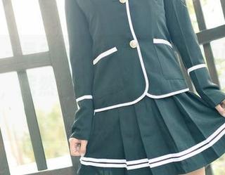 青豆客 – 最新写真，黄歆苑chobits的女王造型，居然对人类的造型有了新的要求？