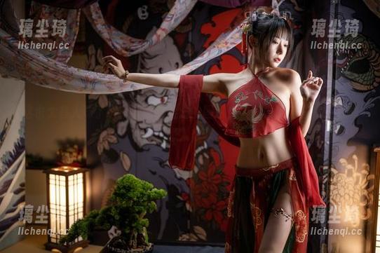 香草喵露露 这也太有人味了吧?香草喵露露的图包,火车景带着些许怀旧感,想入非非。