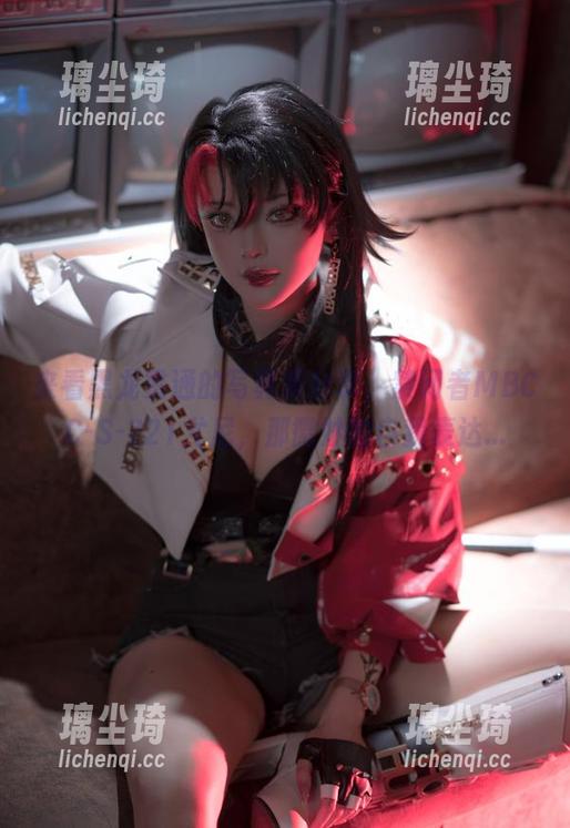 黑龙贯通 来看黑龙贯通的写真集分享,禁闭者MBCC-S-221尤尼,那微妙的自我表达...